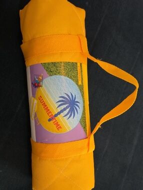 NWT Target Sun Squad Round Picnic Blanket - SummerTime